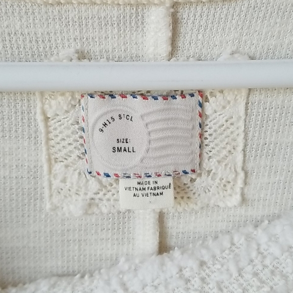 Anthropologie princess sleeve textured blouse top - Picture 4 of 4